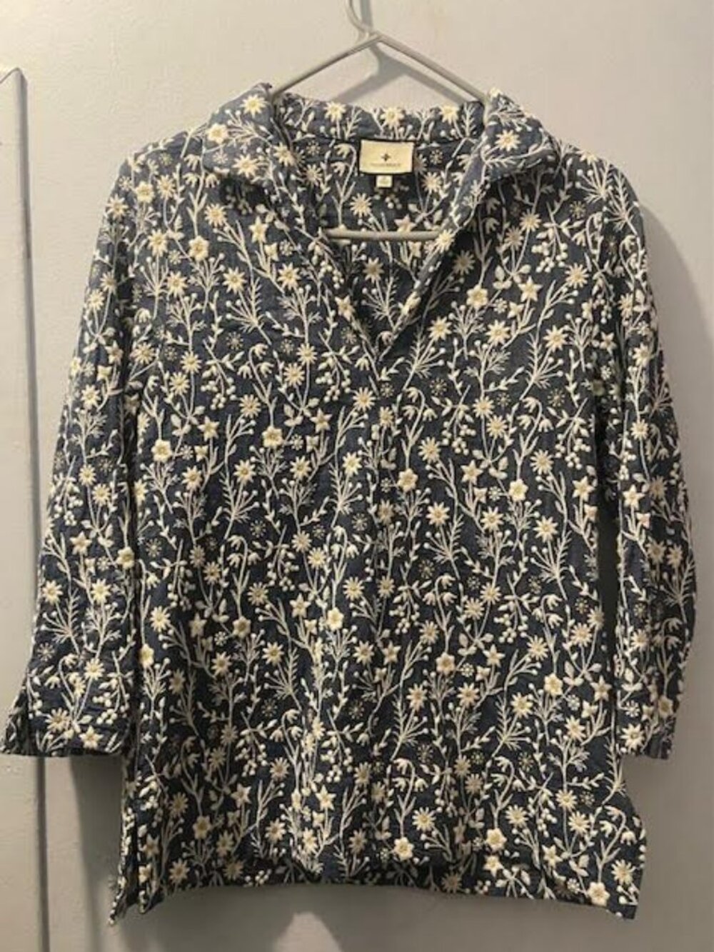 Tuckernuck Blue Floral Print Popover Blouse Size Small 3/4 Sleeve Cottagecore - Picture 4 of 6